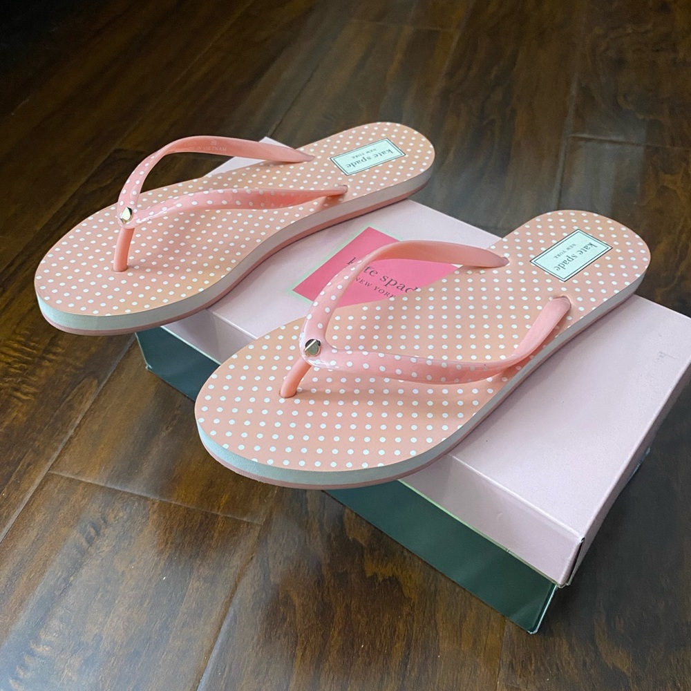 Kate Spade Polka Dot Flip Flips - Size 8
